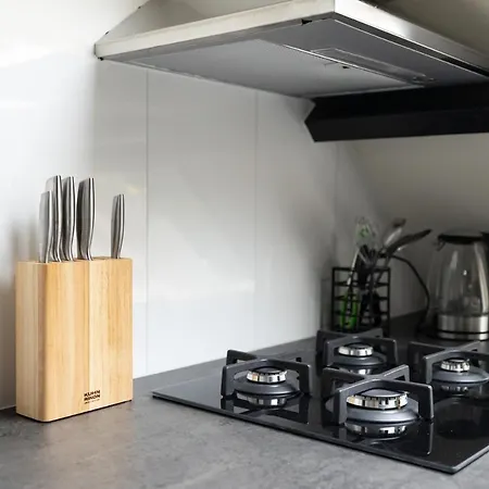 8 Person With Heated Swimmingpool Hoek