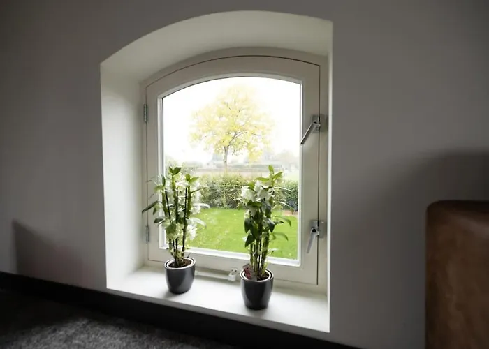 8 Person With Heated Swimmingpool Hoek * Winssen